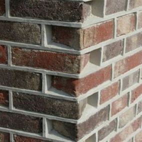 Reiniging voegwerk hoek